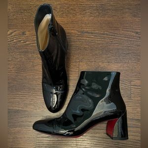 Black Patent Christian Louboutin Turela 55 Booty